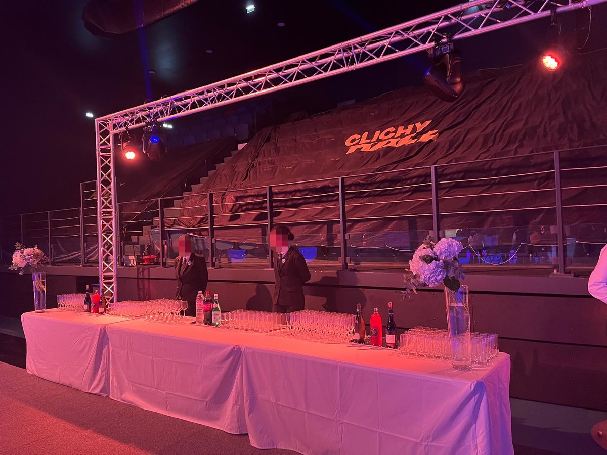 proviseur du lycee Auffray tweet media