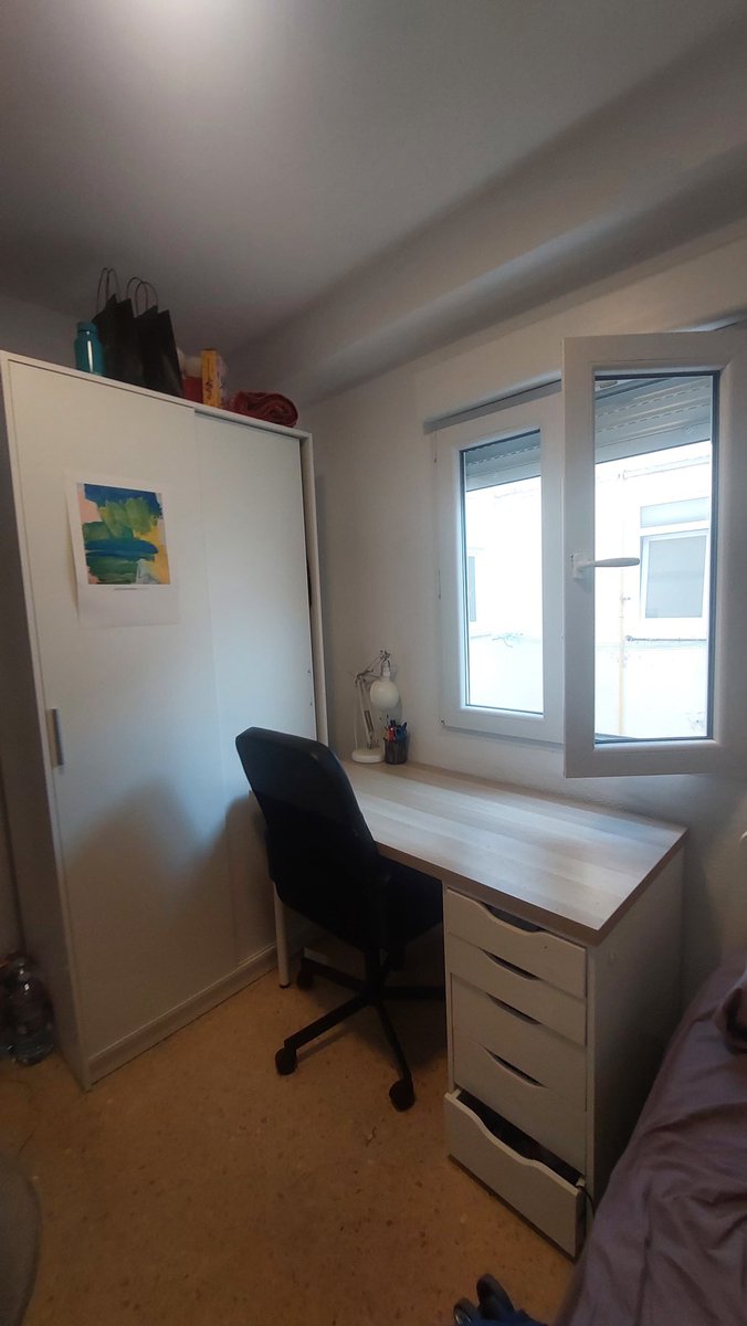 detoxified_'s tweet photo. Se nos queda una habitación libre 
Benimaclet, Valencia
280 + gastos aparte
gente de último año, máster o trabajando
piso tranquilo https://t.co/FKmO8nfUKI