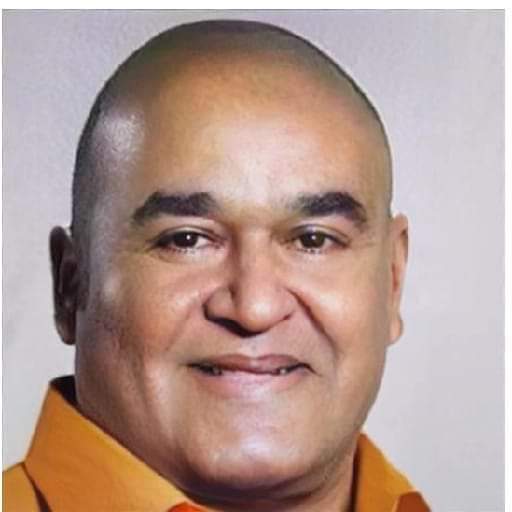 SabuPunaloor's tweet image. #ChathaPacha
ആദ്യം ടിക്കറ്റ് എടുത്തത് ഈ വട്ടത്തില്‍ ഊമ്പിയ അമിട്ടോളിയാണെന്ന് കേട്ടല്ലോ😏