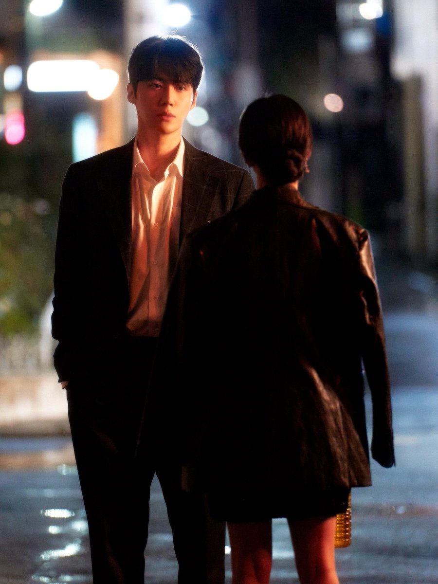 midseonnmar's tweet image. “the game was over” BRO