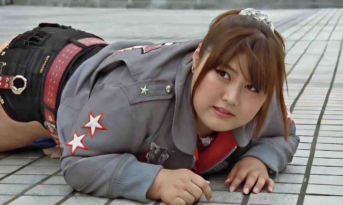 須塔美羽肥満化

#戦隊フトイン 
#戦隊ヒロイン
#戦隊
#ぽっちゃり
#肥満化
#デブ専