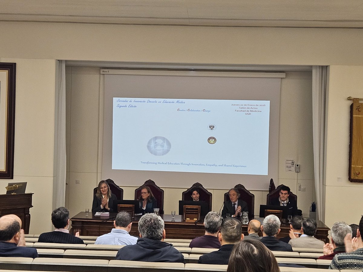 FacMedicinaUGR's tweet photo. Ya han dado comienzo las II Jornadas de Innovación Docente en Medicina.
Un espacio para compartir ideas, transformar la enseñanza y potenciar nuevas formas de aprender en Ciencias de la Salud.

📚✨ ¡Arrancamos con mucha energía e inspiración! https://t.co/P4zKj3Wkfs
