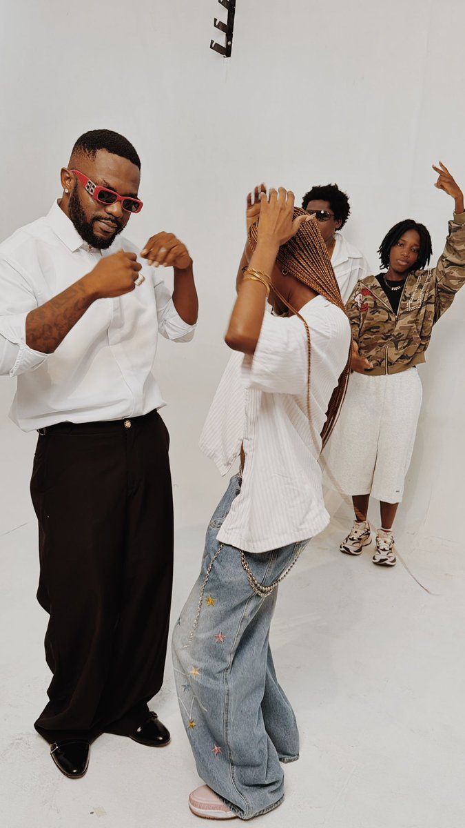 dwpacademyworld's tweet image. Sharing space with greatness 🦅 @R2beesNation @Paedeezy @mugeezxmugeez