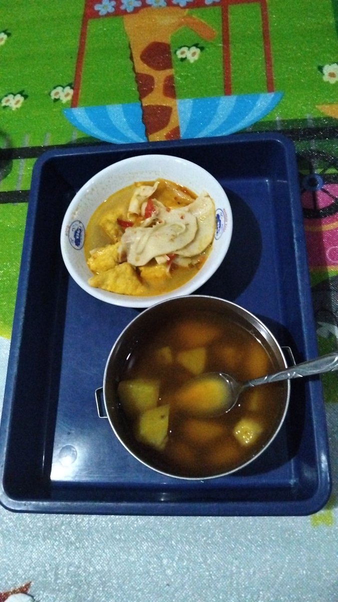 gendar29's tweet photo. Baru kemarin mencium bau kolak ehhhh dibuatin langsung sama ibu mertua❤️🥹 https://t.co/d7Zgqjtffi