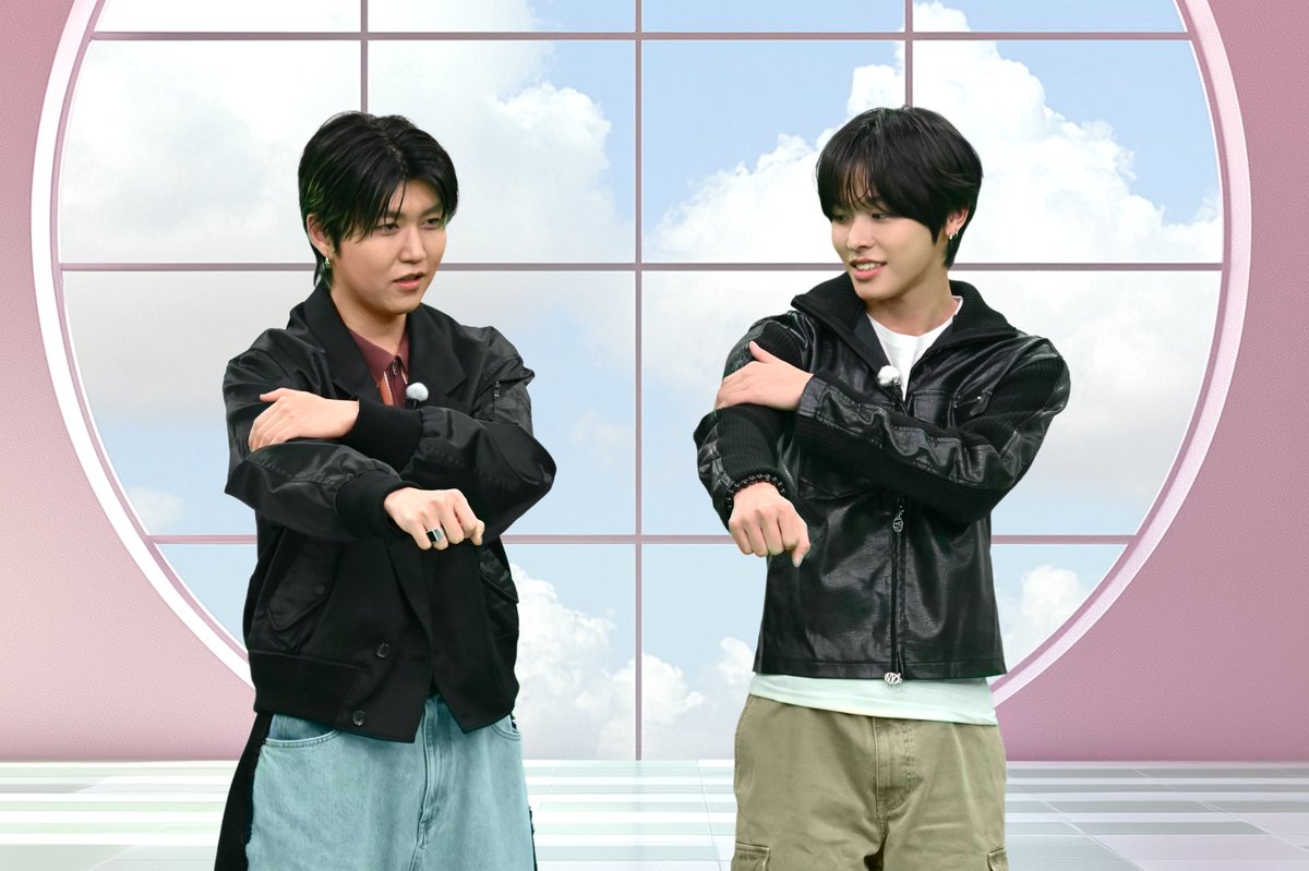 MZINE_tvasahi's tweet image. 🎵#𝗠𝗭𝗜𝗡𝗘 エンジン📕
⏰本日 深夜1:30放送 ※一部地域を除く
今月のゲストは #NCTWISH💚

今夜の放送は…
☑️「音ハメダンスバトル🕺🪩」
DJ若井が流す曲に、ピッタリ合わせて踊ることはできるのか!?

☑️「メンバーの魅力調査 後半戦😎」
ダンスが得意な #リク のレクチャーで、…