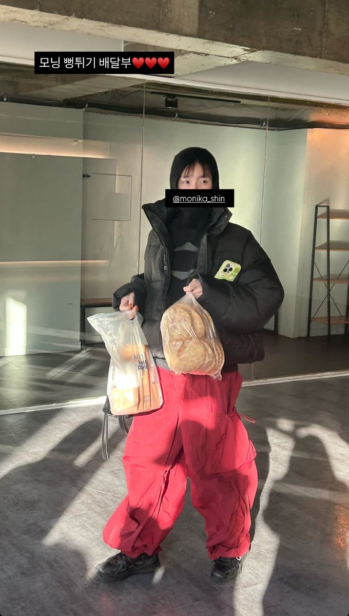 keeMoHun's tweet image. 1사진 세상맹하게나와서 귀엽