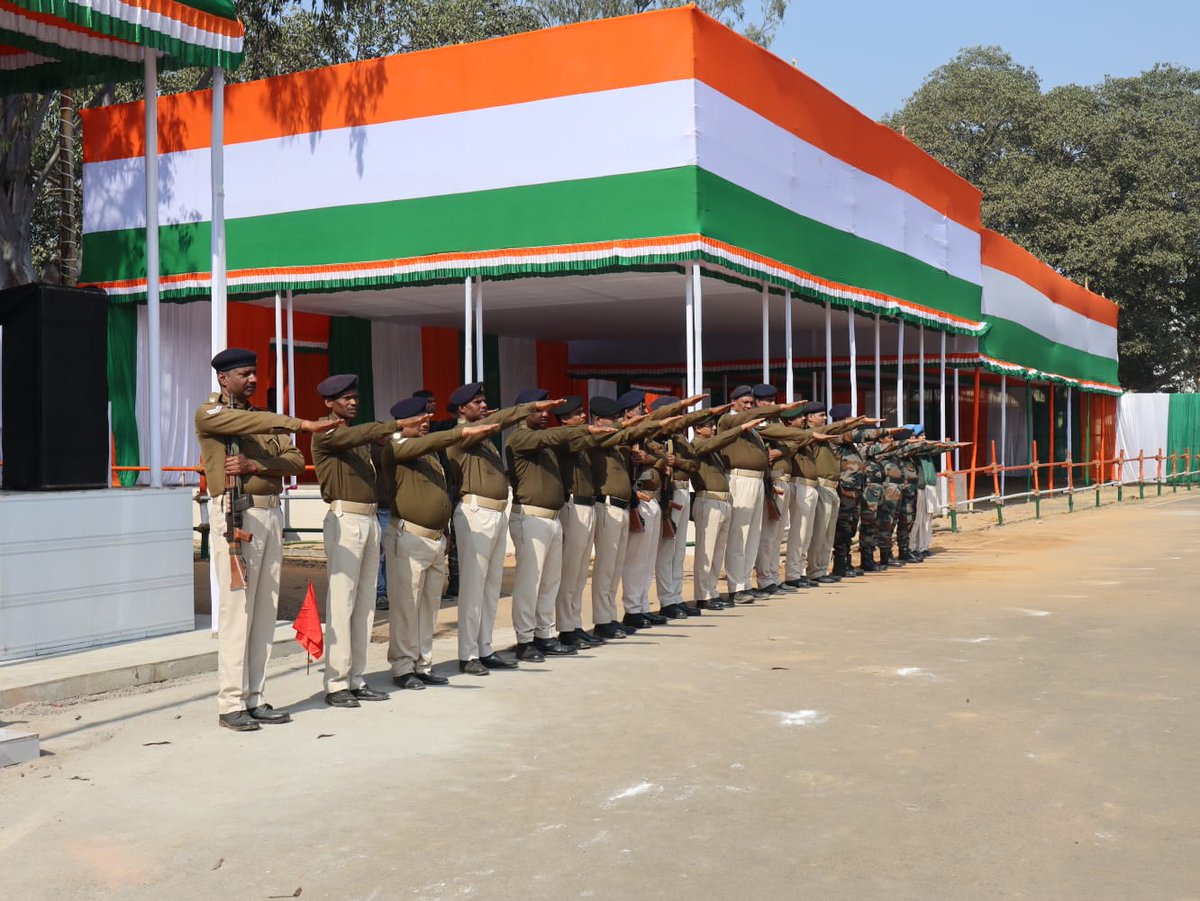 DUMKA POLICE tweet media