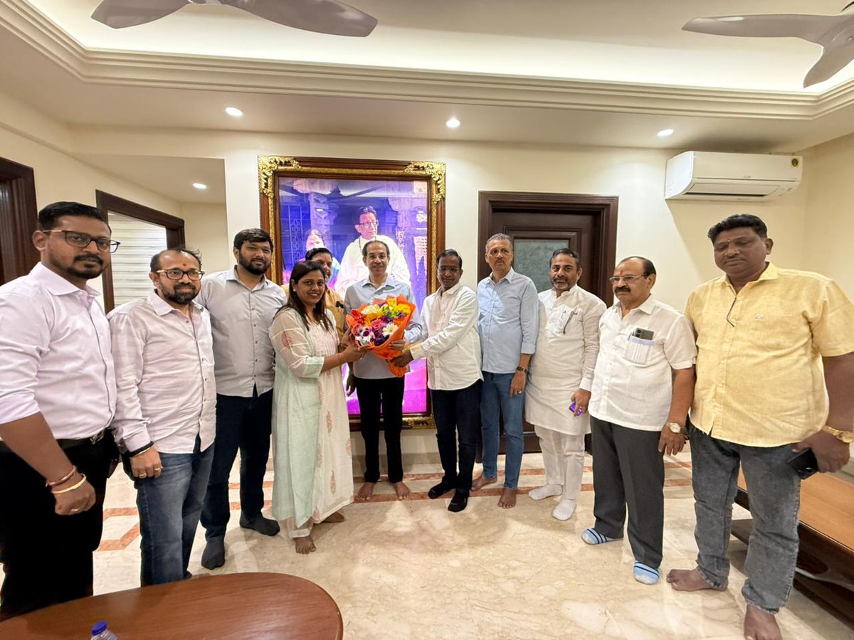 CluelessBoehly🤡🤡 tweet media