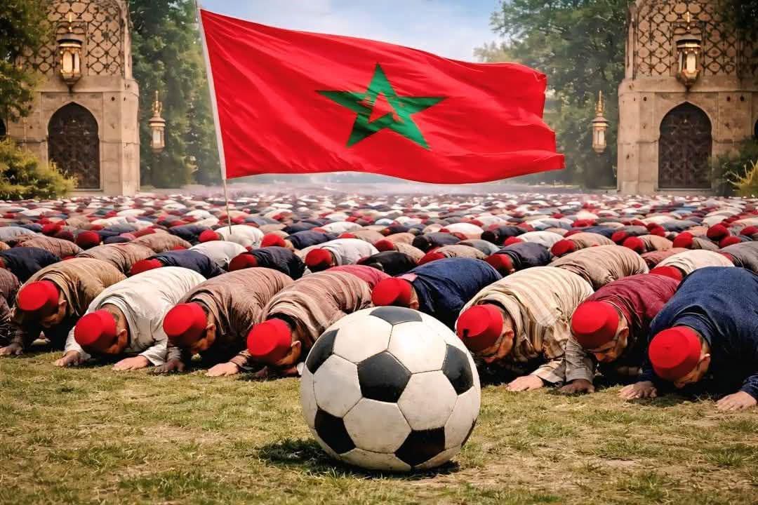 🔴Le Maroc🇲🇦 a quitté l'<a href="/_AfricanUnion/">African Union</a> en 1984 pour rejoindre l'Union Européenne🇪🇺. Après avoir été rejeté, il a fait marche arrière.

Le Maroc🇲🇦 rejoint à nouveau l'<a href="/_AfricanUnion/">African Union</a> en 2017 après 33 ans d'absence.
Durant ce temps, le Maroc🇲🇦a essayé de rejoindre
1/2