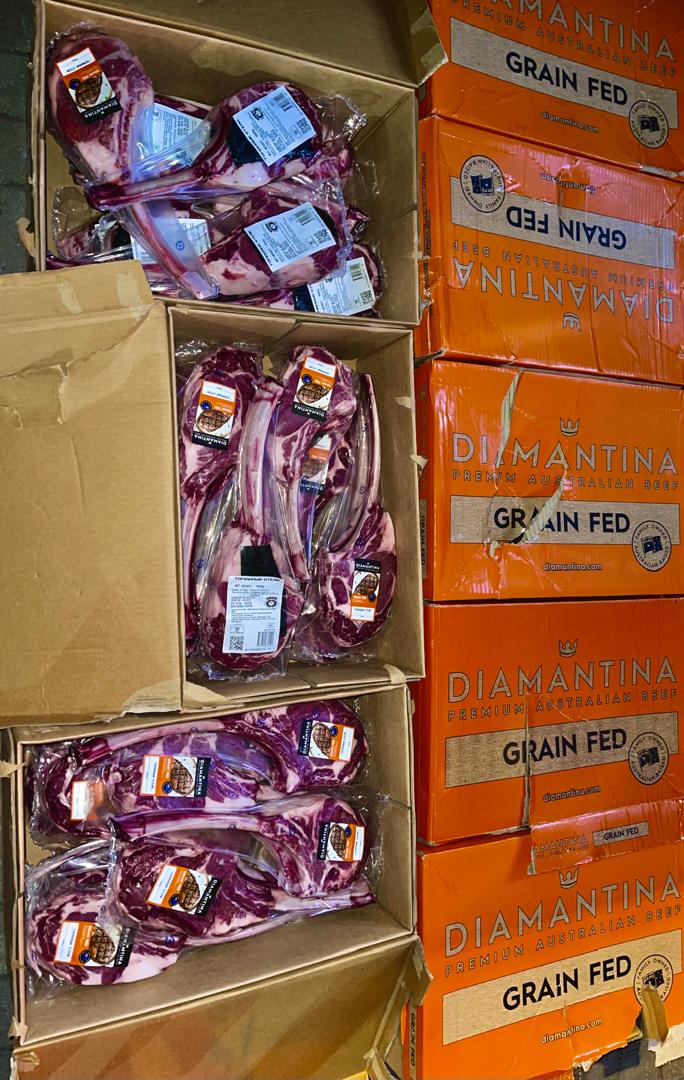 SIARAN MEDIA : RAMPASAN RM10,342.08 DAGING DAN TULANG LEMBU SEJUK BEKU TANPA DOKUMEN SAH DI KLIA

#MalaysiaMadani
#mcba
#akpsklia
#bordercontrol