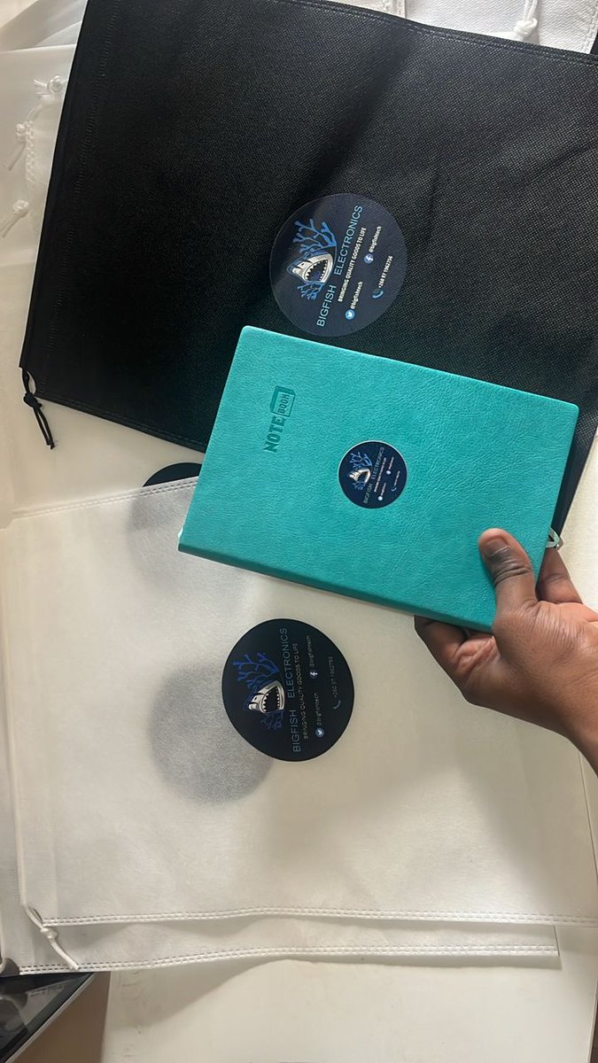 jonathanlupand0's tweet photo. Look what @SirWellintons gifted with this morning 🌄 😍 https://t.co/duYEowBOKw
