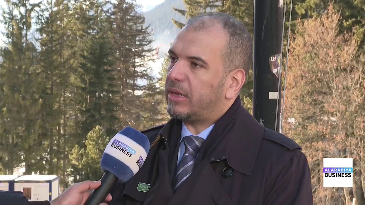 الرئيس التنفيذي لشركة موبايلي نزار بانبيلة في مقابلة مع العربية Business على هامش فعاليات المنتدى الاقتصادي العالمي في دافوس: أطلقنا استراتيجية جديدة باسم SHINE تعتمد على 5 محاور أساسية وهذه تفاصيلها. لدينا دور مهم فيما يخص بناء البنية التحتية للذكاء الاصطناعي. نعمل على توفير منتجات مدعومة بالذكاء الاصطناعي لتلبية احتياجات العملاء _Business 