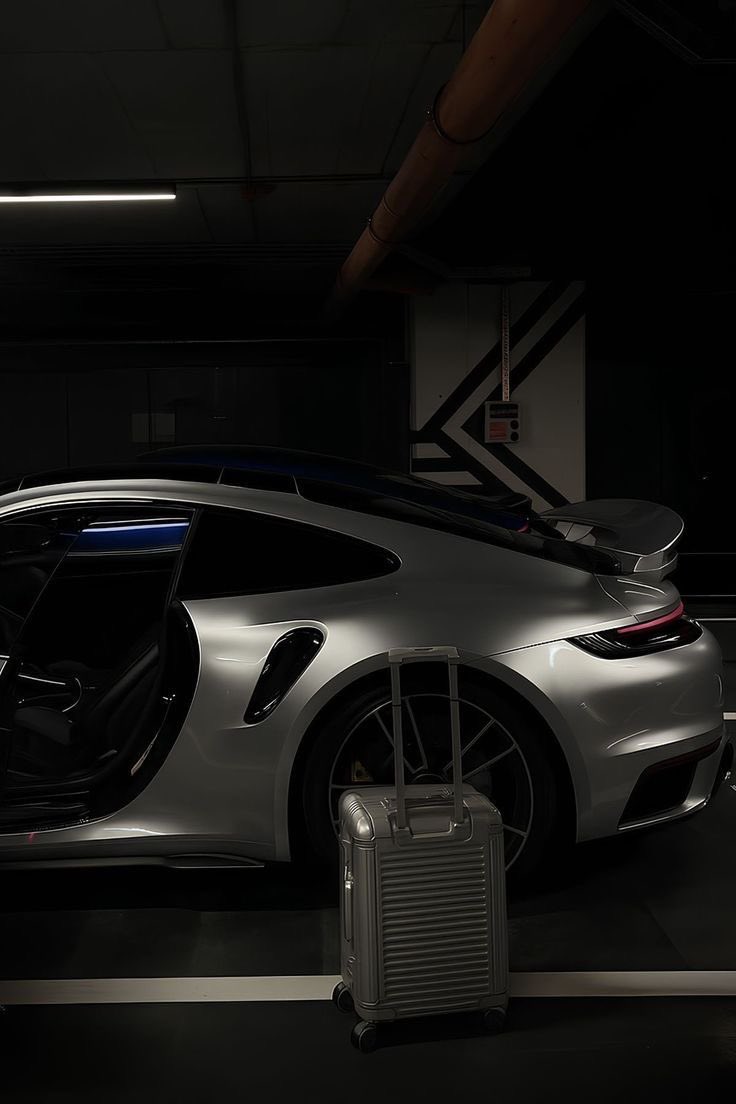 𝒞𝓁𝒶𝓈𝓈𝓎 tweet media