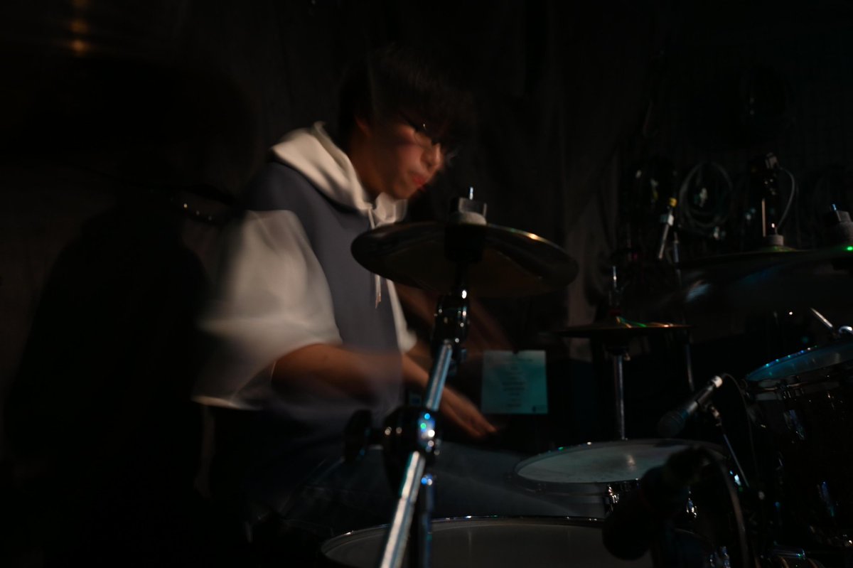 2026年1月21日札幌CrazyMonkey
ありがとうございました
学ぶものも多かったし、俺らに必要なことがどんなことかもよ〜くわかった。
さらに腕上げて必ずどこかでライブします、その時はまた俺らのことを見に来てください。
改めてありがとうございました🤘
