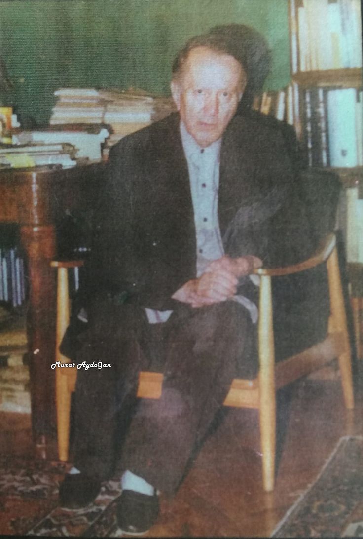 "Bir hainin affını istemek merhamet duygusundan değil, ancak ihanete ortak olmaktan doğan aşağılık bir davranıştır."

- Hüseyin Nihâl Atsız