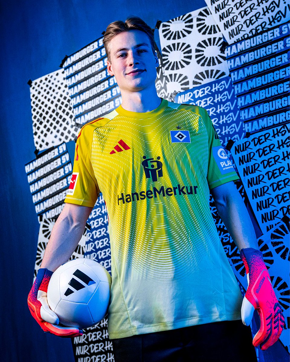 HSV's tweet image. 𝐌𝐎𝐈𝐍, Sander #Tangvik! 👋🇳🇴

Der 23-jährige Torhüter wechselt vom norwegischen Traditionsclub Rosenborg Trondheim zu uns an die Elbe. ✍️ Mit seiner Größe, Reichweite und Athletik bringt Sander ideale Voraussetzungen für die Torhüterposition mit und besitzt eine starke…