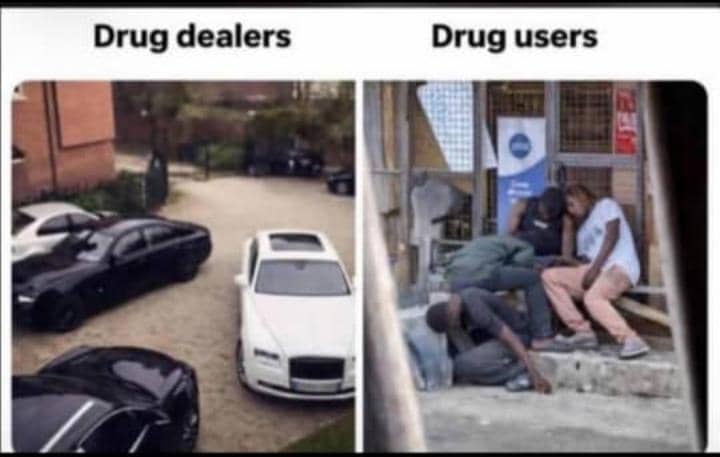 ODOGWU_EMMY's tweet image. Choose wisely 😶‍🌫️😶‍🌫️