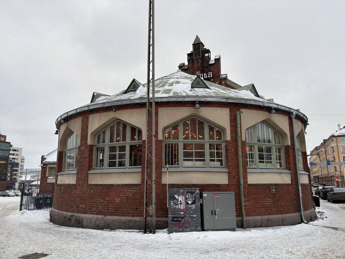 planetstroller's tweet image. 굿 모닝 from 헬싱키! 마켓이 귀여워요.