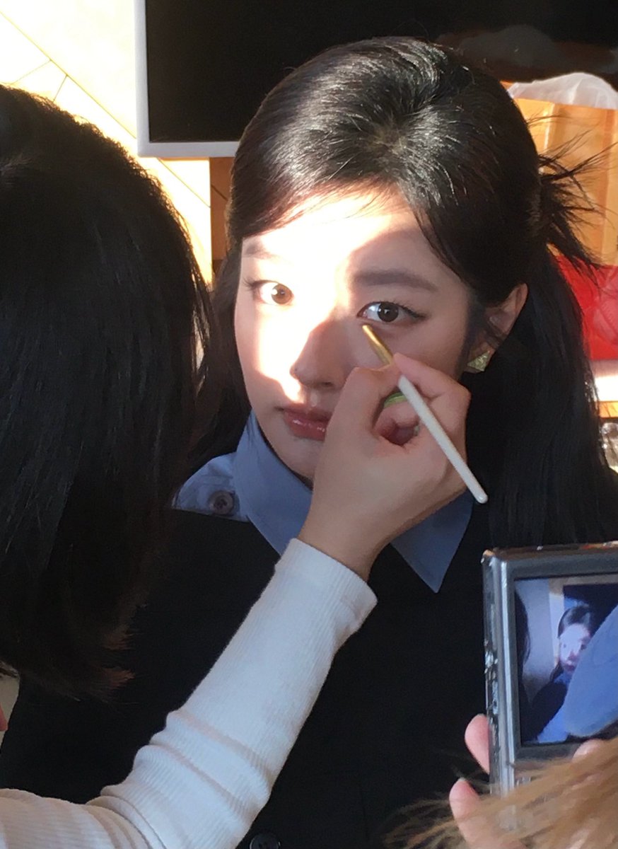 Eniewwww's tweet image. She’s so sweet and innocent, and somehow so calming.