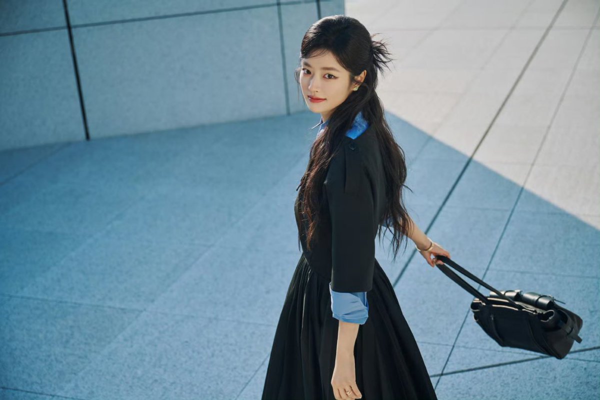 Eniewwww's tweet image. She’s so sweet and innocent, and somehow so calming.