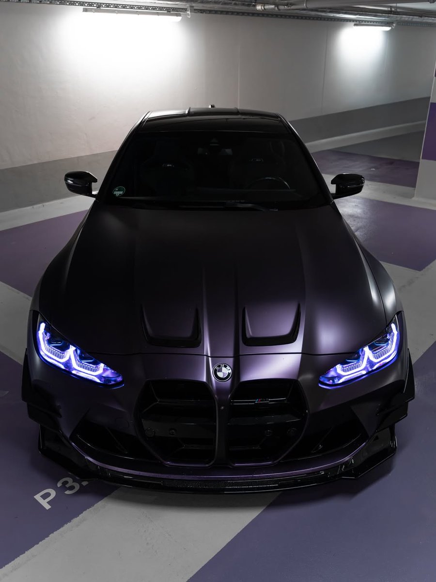 nocarcontext's tweet photo. BMW M4 COMPETITION 💜💜 https://t.co/WYVYVudnuG