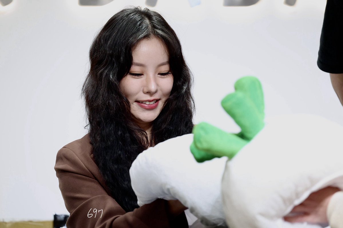 20260117 
휘인 시그 팬싸 in TAIPEIE
🥰
#마마무 #휘인 #MAMAMOO #WHEEIN