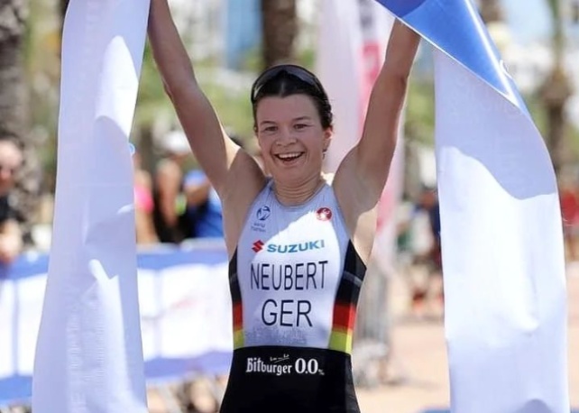 Tanja Neubert ha emergido como la segunda mejor triatleta de Alemania, situándose justo detrás de la campeona mundial de 2026, Lisa Tertsch.

zurl.co/BaNT6