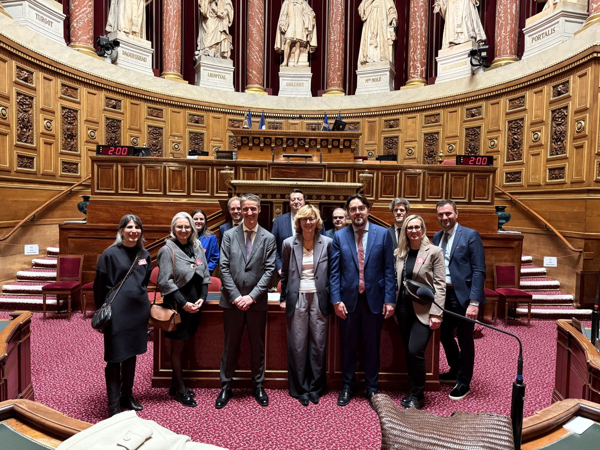 Marie-Carole Ciuntu tweet media