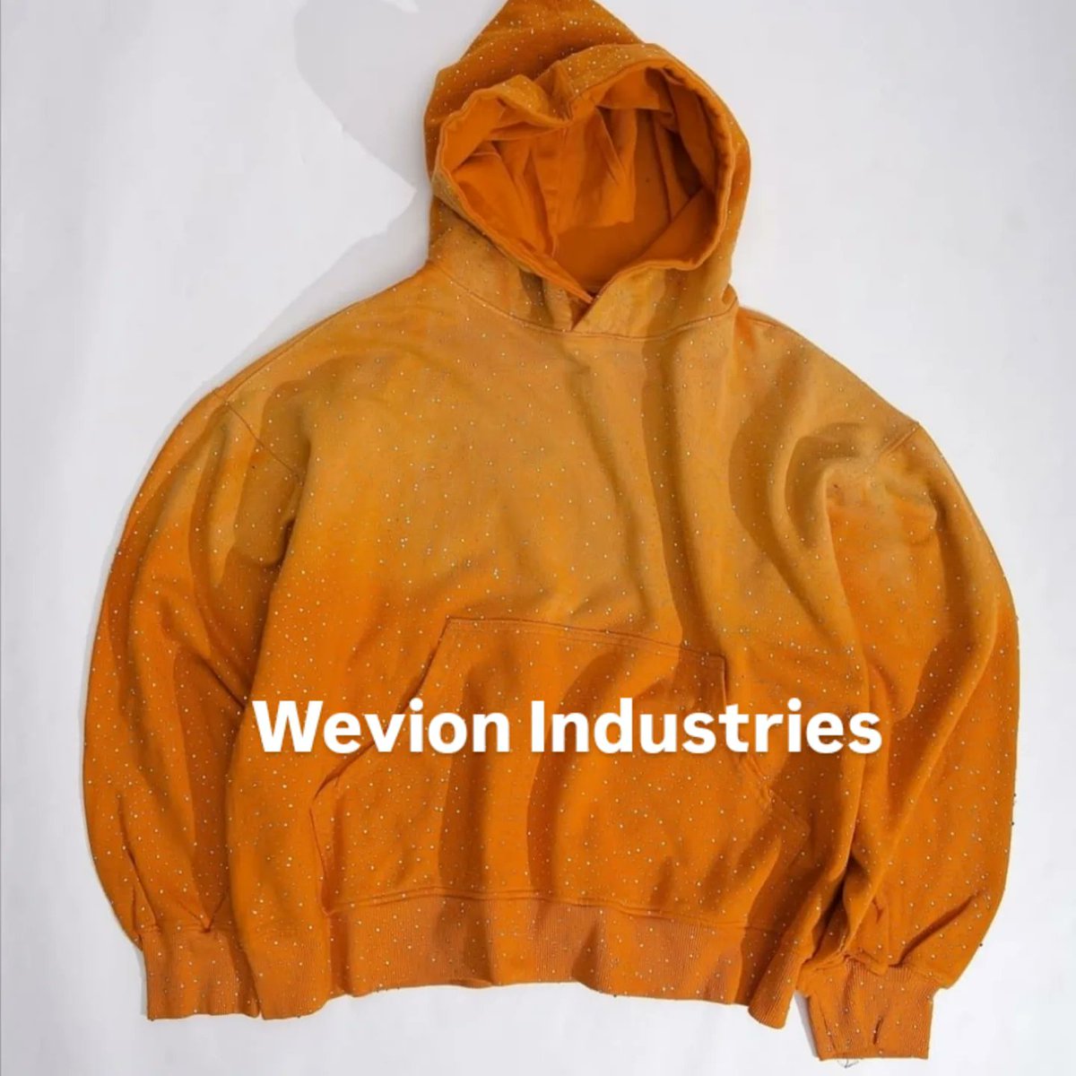Wevionlnd's tweet image. Hoodies available in all colour and size 
#GarmentManufacturer #SportswearManufacturer #PrivateLabelManufacturer
#TracksuitManufacturer #HoodieManufacturer #CustomSportswear
#GarmentExporter #OEMManufacturer #FactoryVisit
#MadeInPakistan