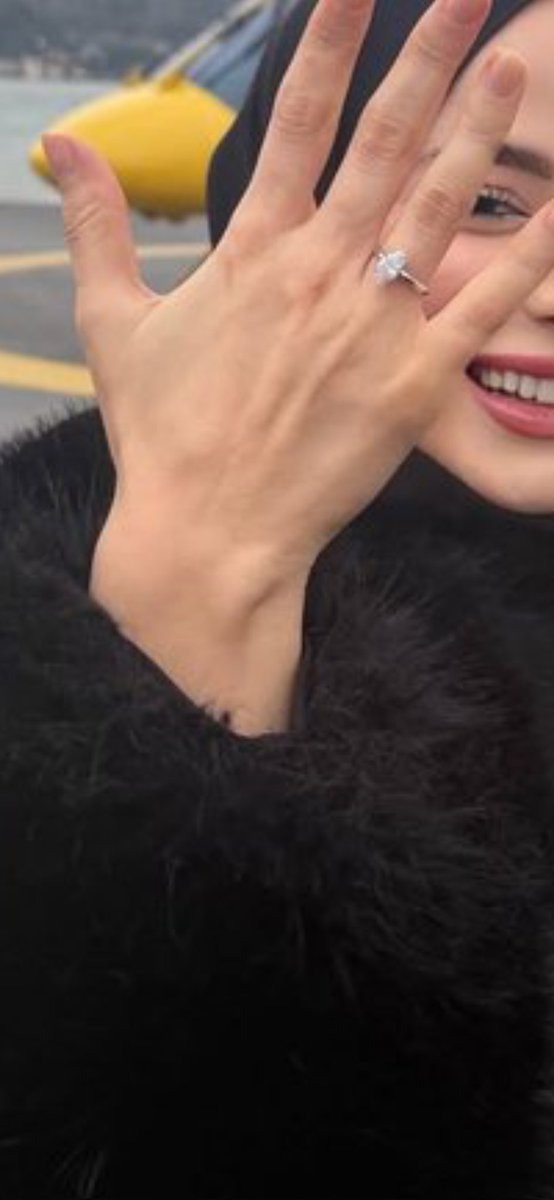 Abla pehlivan mısın o bilek ne