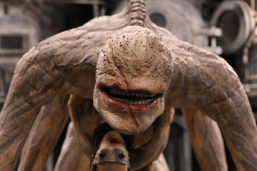 YUI3MOV's tweet image. 奇想天外なキモグロ映画『JUNK HEAD』ネトフリで見れます。

監督自身が独学で7年もの歳月をかけて創造した世界観は唯一無二。これはもう狂気。

圧倒的な世界観にぶん殴られる異色すぎるエンターテイメントですぜひ見て👾

【あらすじ】
環境破壊が止まらず、もはや地上は住めないほど汚染された。…