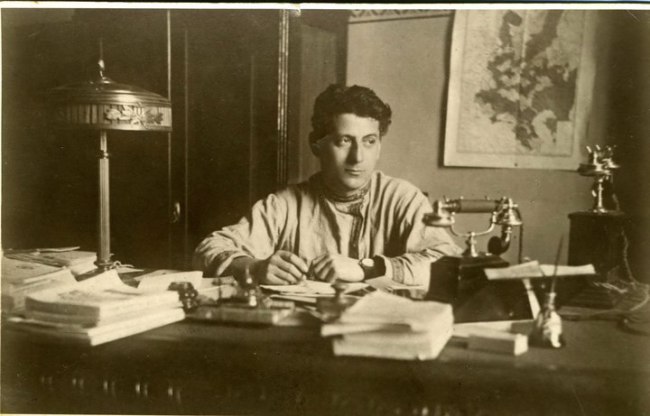 LucanusLonginus's tweet image. The May Days were not caused by #Stalin but by huge differences between the republicans/stalinists and the anarchists/trotskyists. At the same time is true that soviet agents were murdering trotskyists in #Spain. The most famous case is Andreu Nin.
#Trotsky 
#SpanishCivilWar