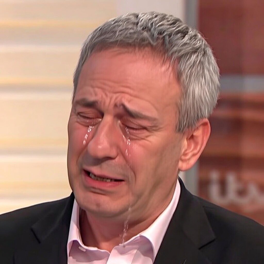 ASK_des's tweet image. #KevinMaguire  Kevin rolling eyes Maguire on now TV for 2 hours channel 5. Crying about Donald Trump &amp;amp; Greenland. Telling us all Keir Starmer &amp;amp; the Labour Government are brilliant doing a great job. Does anyone talk more bollocks on TV more than Kevin Maguire. 😳😳😳😳😳😳😳😳