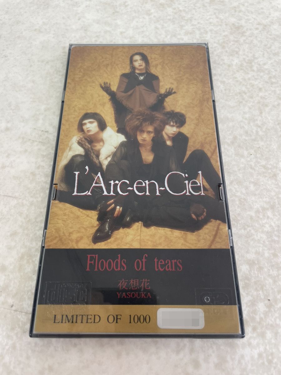 L'Arc-en-Cielの「Floods of tears／夜想花」をお譲り頂きました