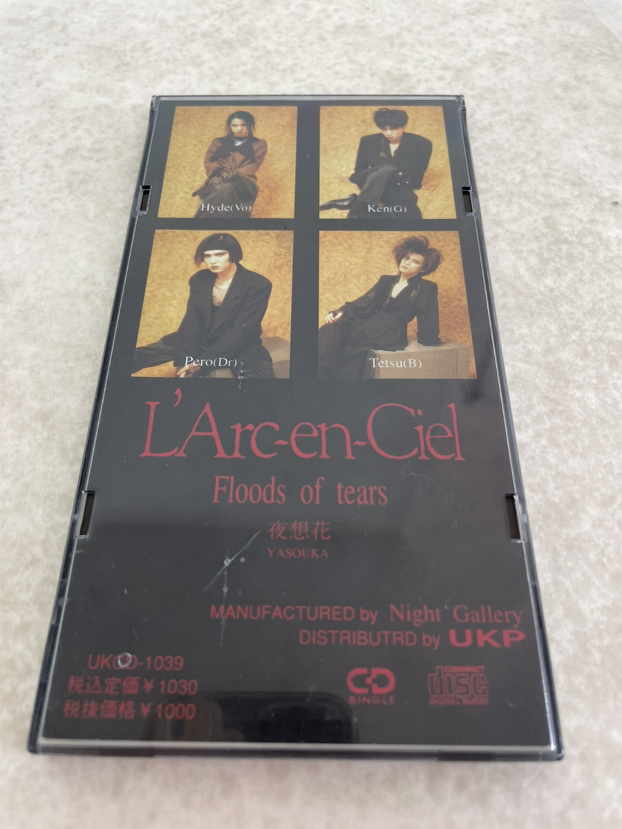 L'Arc-en-Cielの「Floods of tears／夜想花」をお譲り頂きました