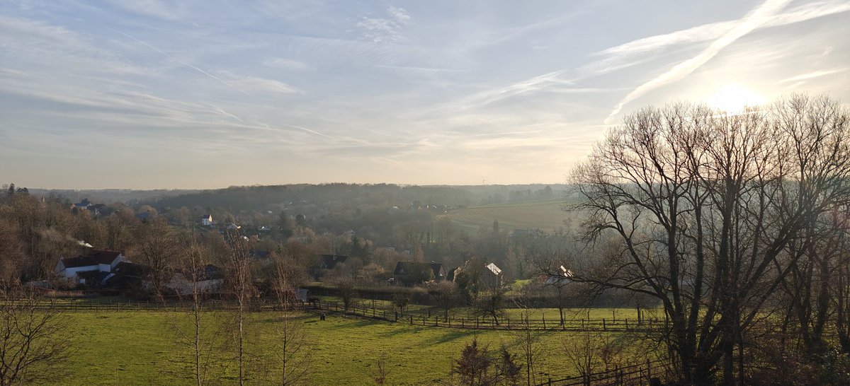 DeDebosschereD's tweet photo. Ittre 09u40
#vrtweer https://t.co/tbPUANMVJW