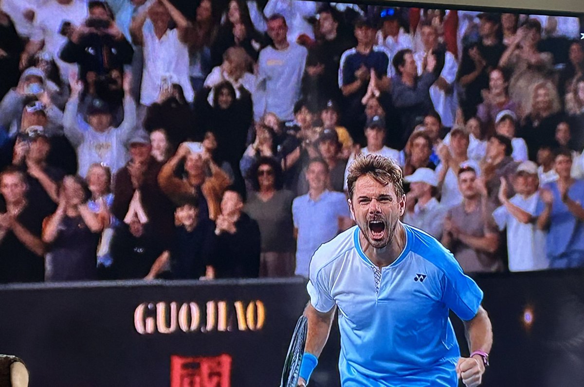 lisa_wawrinka's tweet image. WHAT A MOMENT 🥹

STAN. THE. MAN. 

ABSOLUTE LEGEND ❤️‍🔥