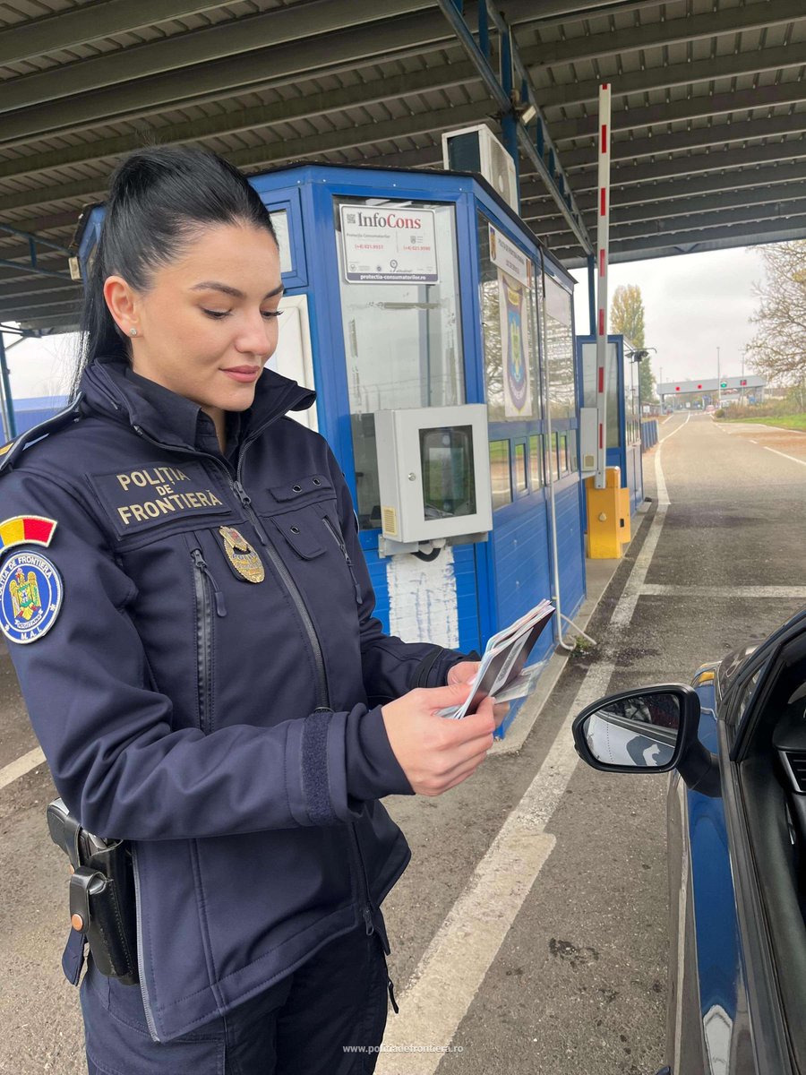 FrontieraRO's tweet image. Cetățean român cu mandat de arestare, descoperit în PTF Lunga  politiadefrontiera.ro/ro/timisoara/i… #politiadefrontiera via @FrontieraRO