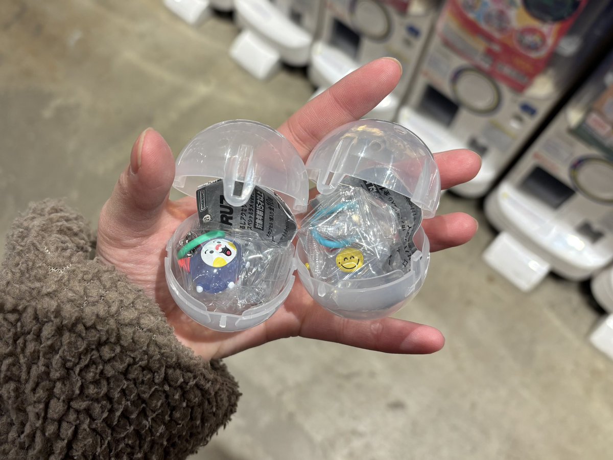 あいみ tweet media