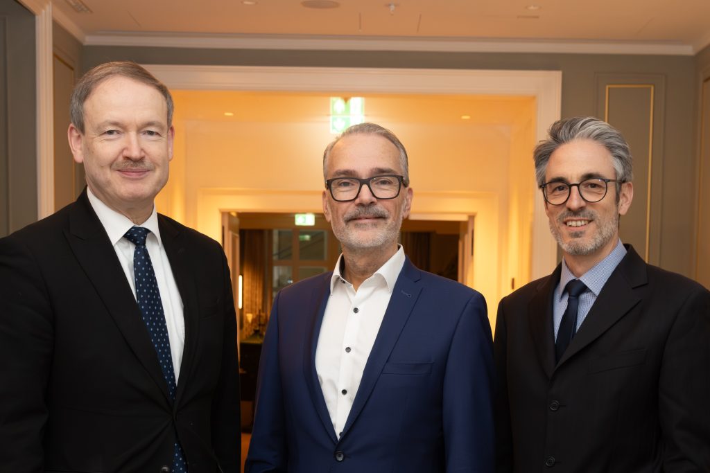 ITWELT.at tweet media