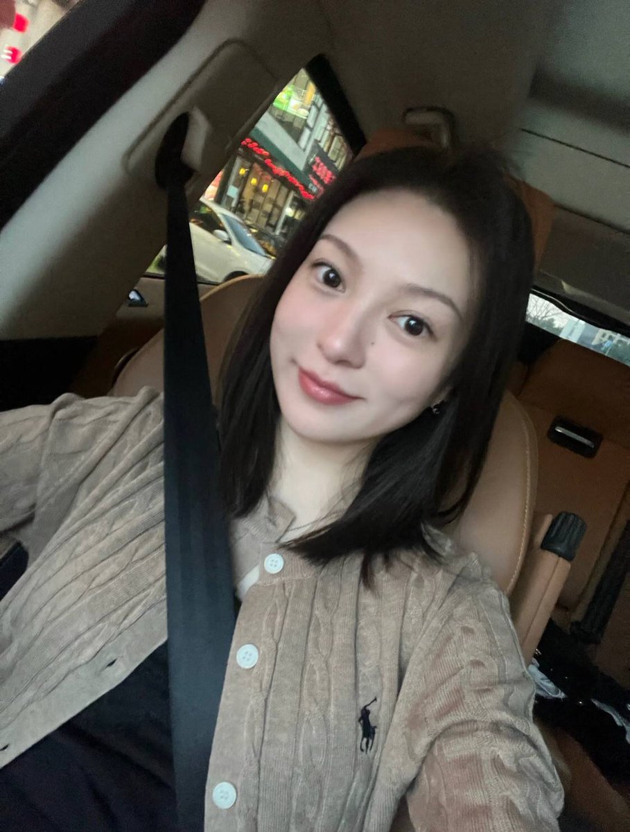 大脸猫 tweet media