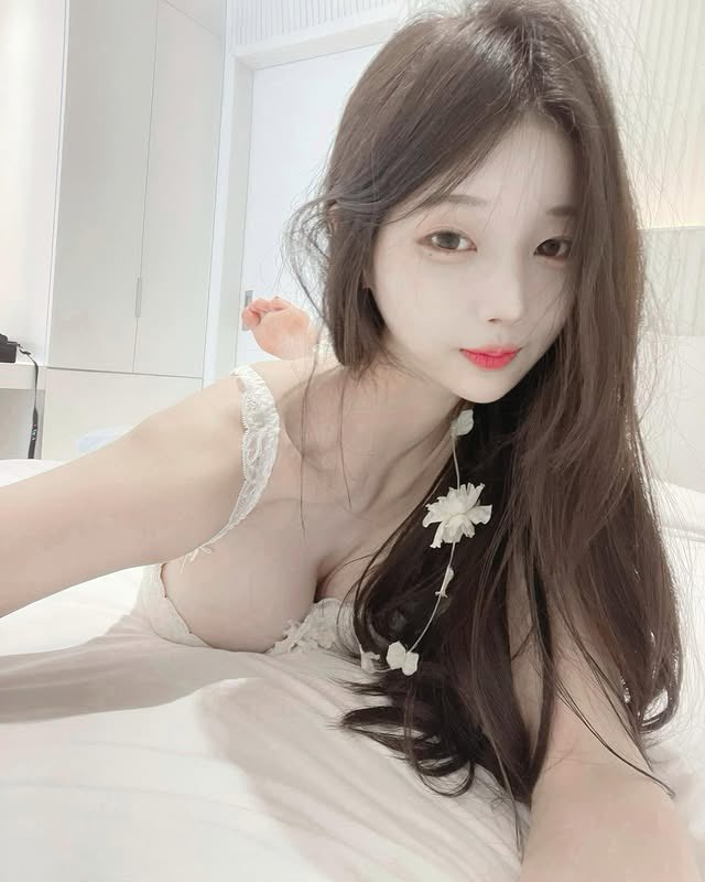 大奶妹 tweet media