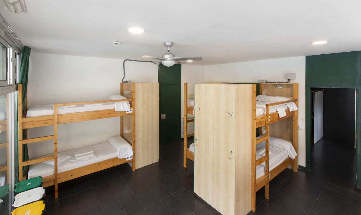 INOUTHostel's tweet photo. 🛌 En #InoutHostel el descanso también forma parte del viaje.

Habitaciones privadas o dormitorios amplios, espacios luminosos, taquilla y luz propia, limpieza diaria y silencio a partir de las 23 h.

🔗 Reserva aquí: https://t.co/eUB91Jpuql https://t.co/vApaQzxIve