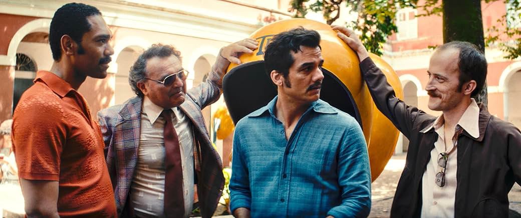 VortexLexa's tweet image. January : 2nd film in theater 
O Agente Secreto : 4/5🦵
A story about storytelling, listening and completing the incomplete parts 
Dead bodies, strange cat, nonsense that makes sense, cinema and people watching films, all at the service of art and science in front of fascism