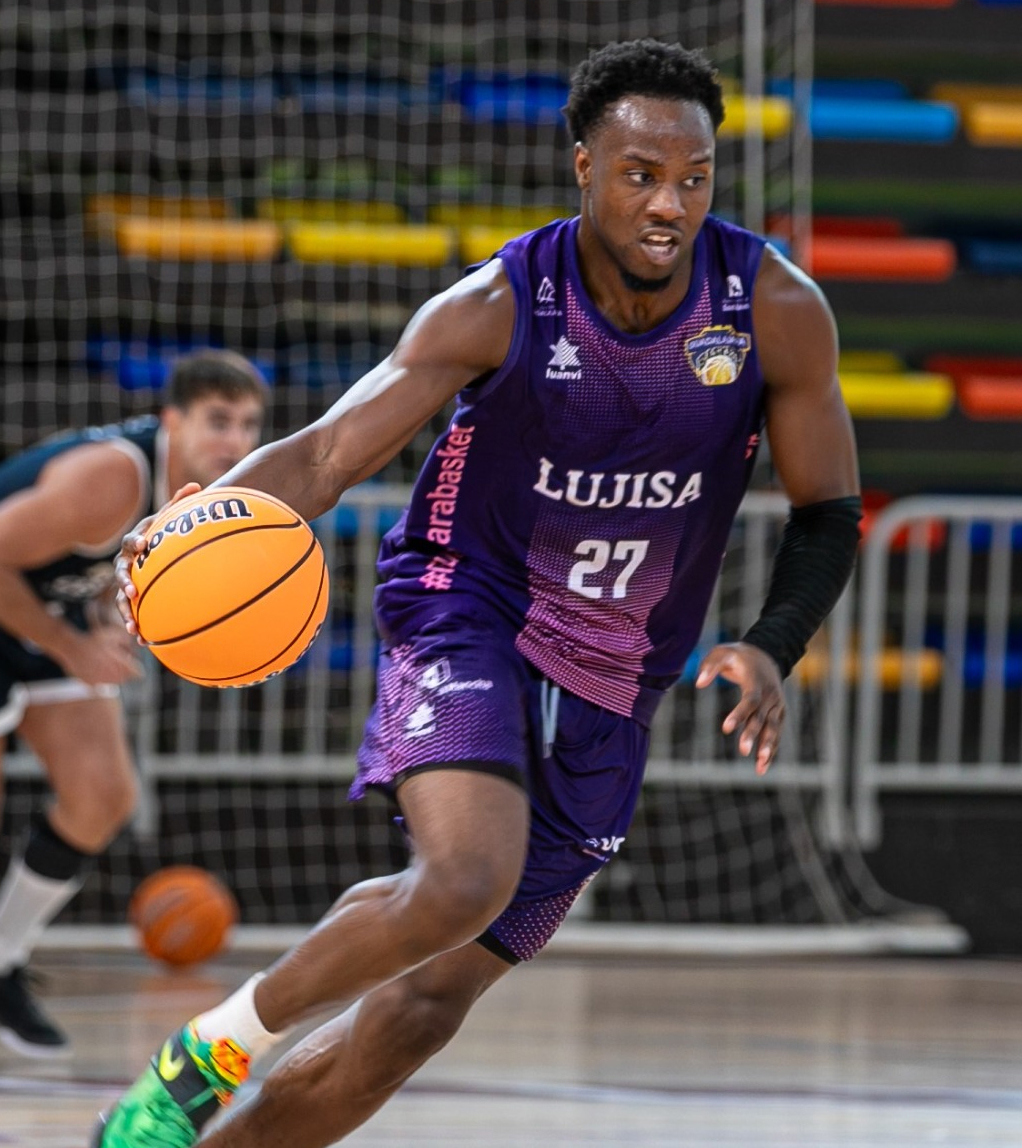 GuDiario's tweet image. Lujisa y Recucym BAZU viajan a Canarias para recuperarse de la última jornada
guadalajaradiario.es/deportes/68336…
Foto: GUBasket/@DXTenGuada.