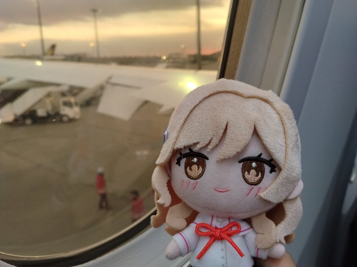 すでに上空に飛んでおります #Jessica2601China