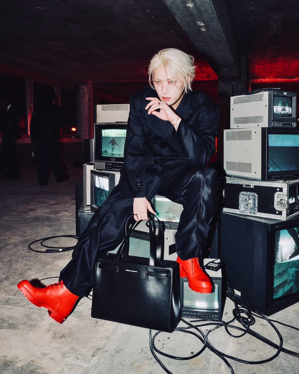 ATEEZUnionBra's tweet image. 📸 • #fixon_n_on — VIF ROUGE

#ATEEZ #에이티즈 @ATEEZofficial