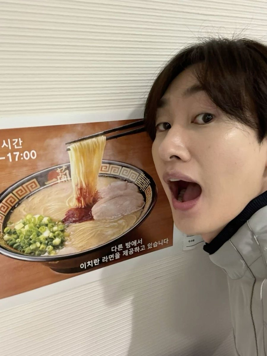hyuk_dali's tweet photo. 빼꼼 혁재 <<와앙 https://t.co/8QE2hKot6h