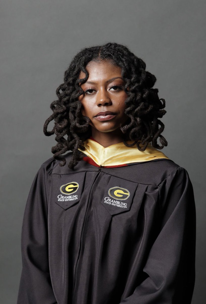 niyaajamese's tweet image. did it again