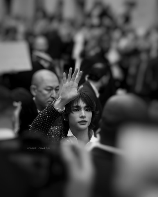 hyunjinpost's tweet photo. HYUNJIN AT DIOR PFW

#DiorWinter26_HYUNJIN 
#HYUNJINxDior https://t.co/mmuML1G7xd